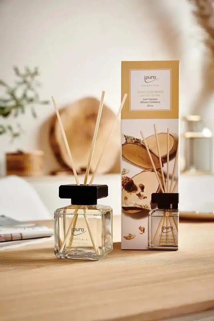 Essentials 100ml Cedar Wood - Afbeelding 2