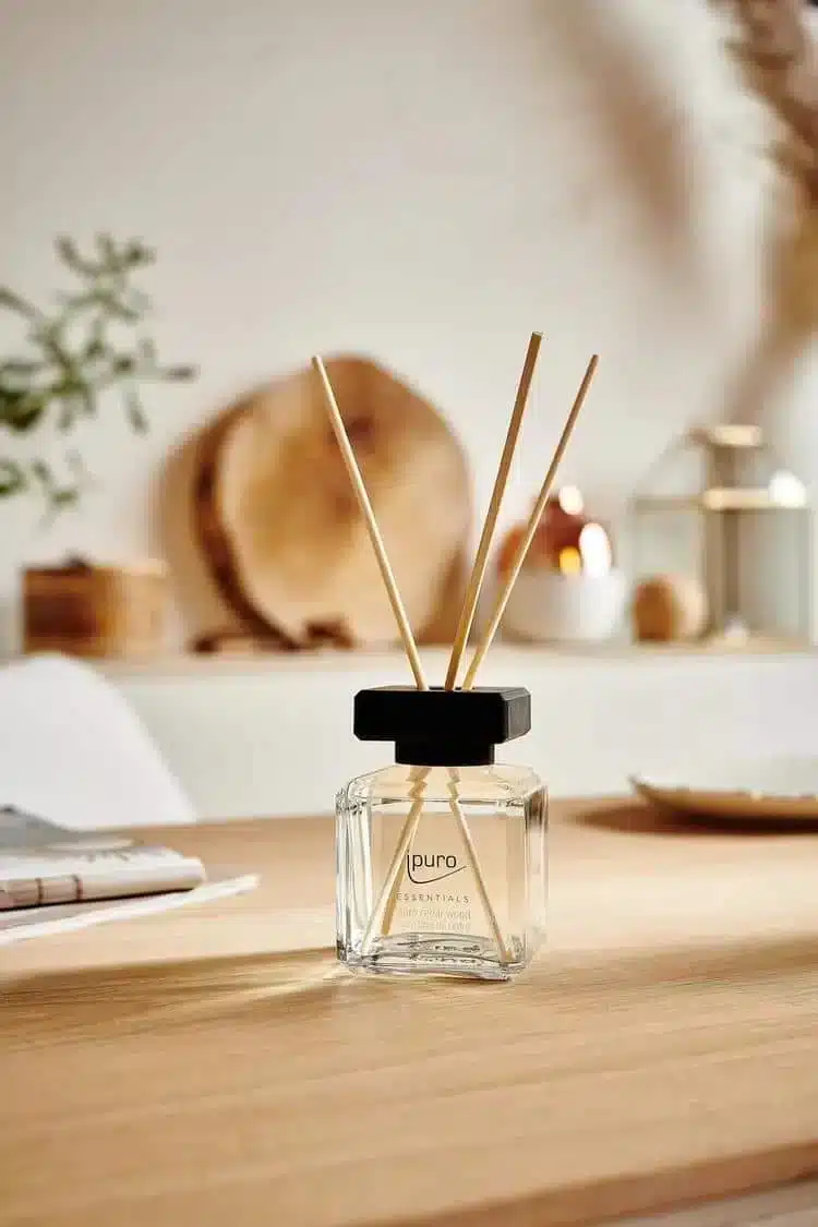 Essentials 100ml Cedar Wood - Afbeelding 3